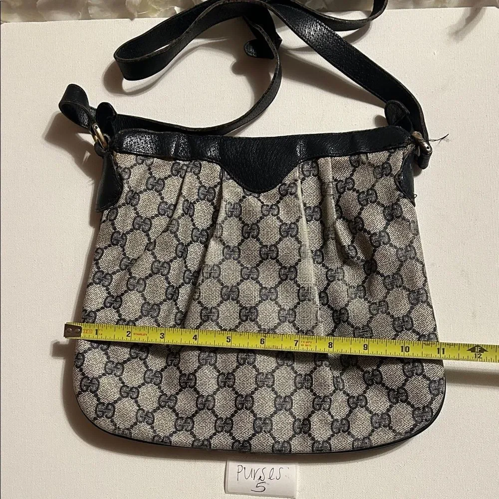 Vintage Gucci Black and Tan Patterned Shoulder Bag - Picture 3 of 6